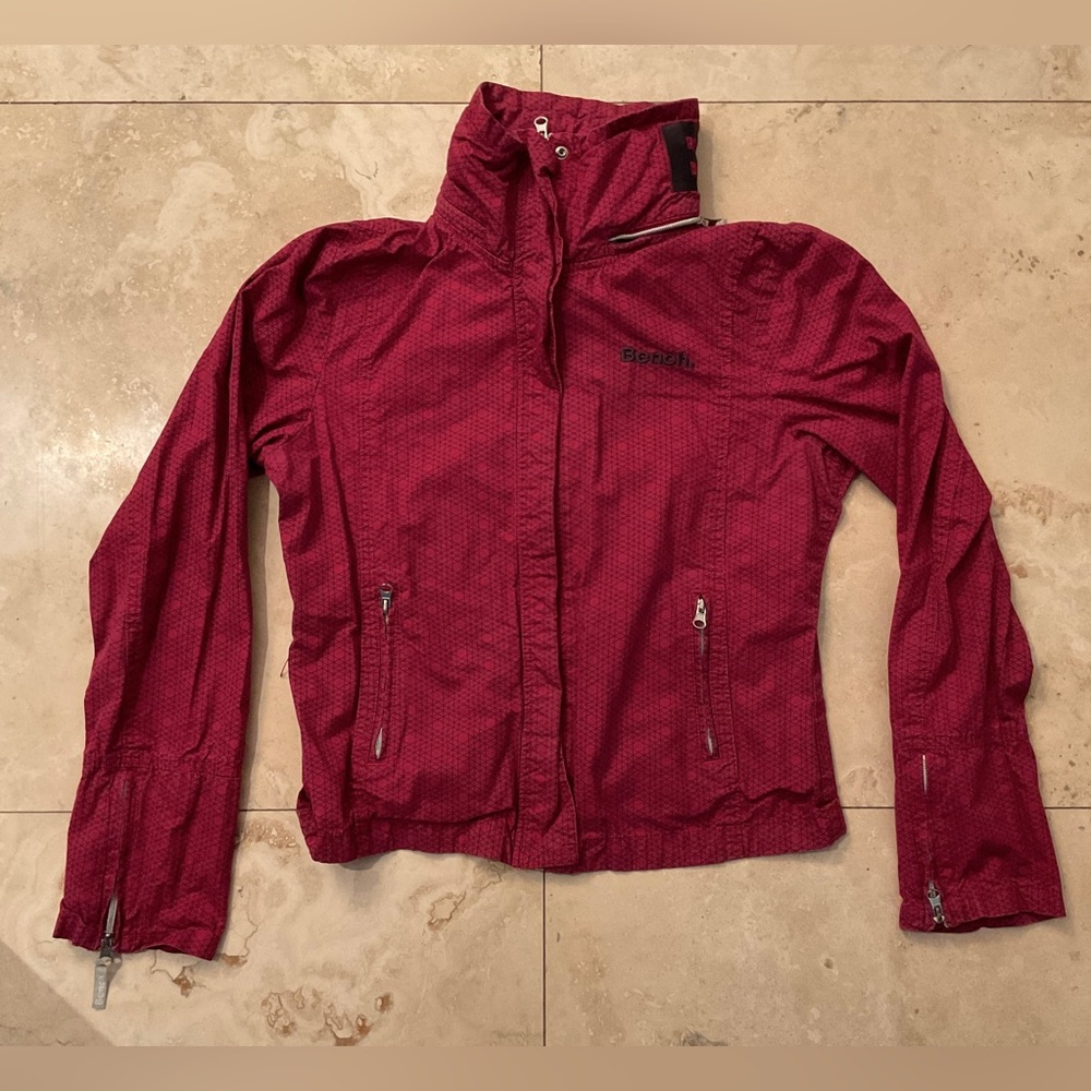 BENCH ● Pink Geometric Windbreaker with Hood ● Y2K